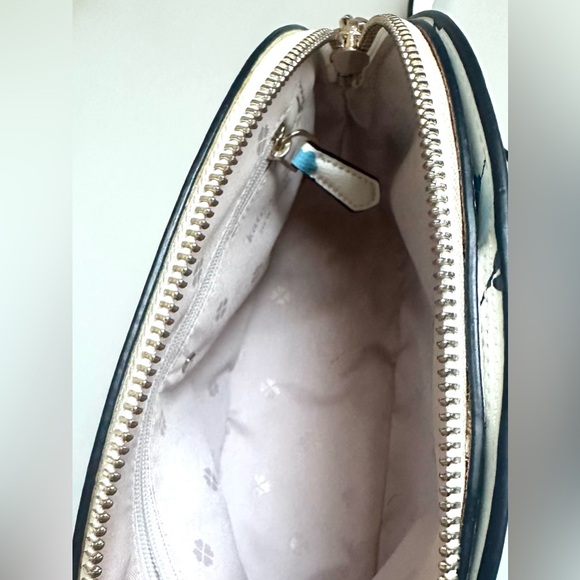 EUC Kate Spade Spencer Dainty Bloom Small Dome Crossbody - Picture 14 of 14
